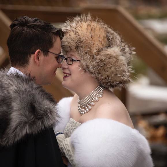 Meet your Posher, Emily - Picture 1 of 1